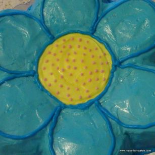 flower birthday cake